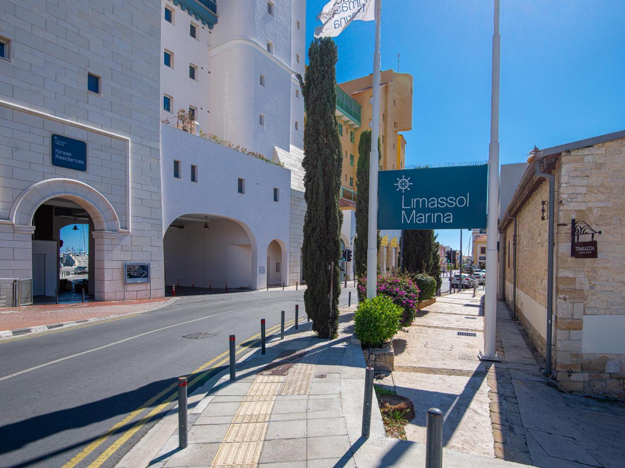 Sanders Crystal 1 Limassol Kültér fotó