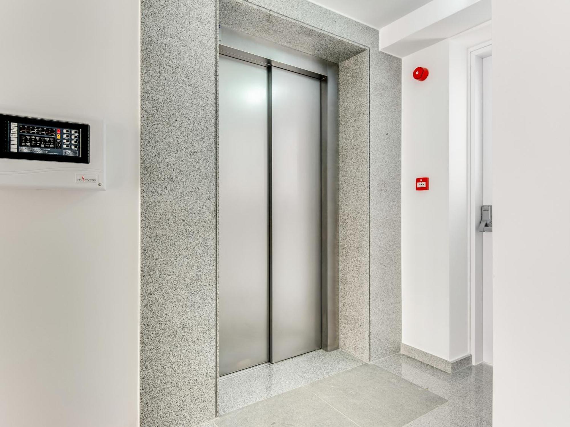 Sanders Crystal 1 Limassol Kültér fotó